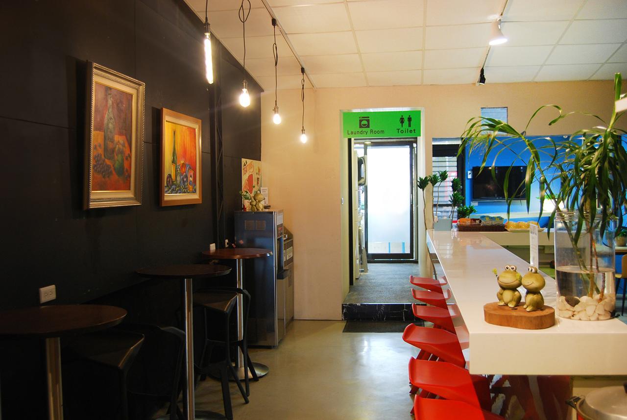 Backpackers Inn, Taipei Extérieur photo